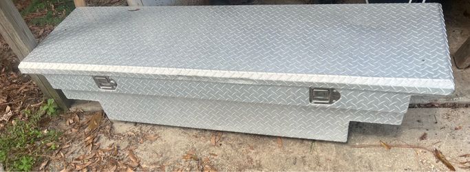 Aluminum Diamond Plate Truck Tool Box