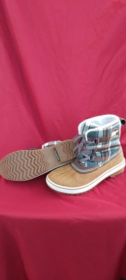 Sorel Waterproof Size 6 Woman's Boots