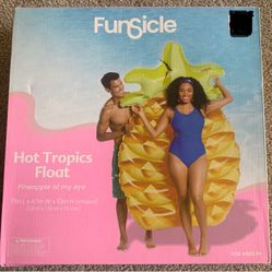 Funsicle Hot Tropics Inflatable Pineapple Pool Float