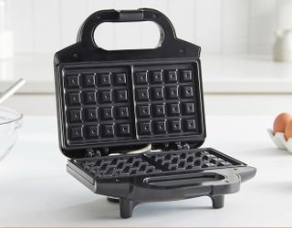 New! Waffle Maker