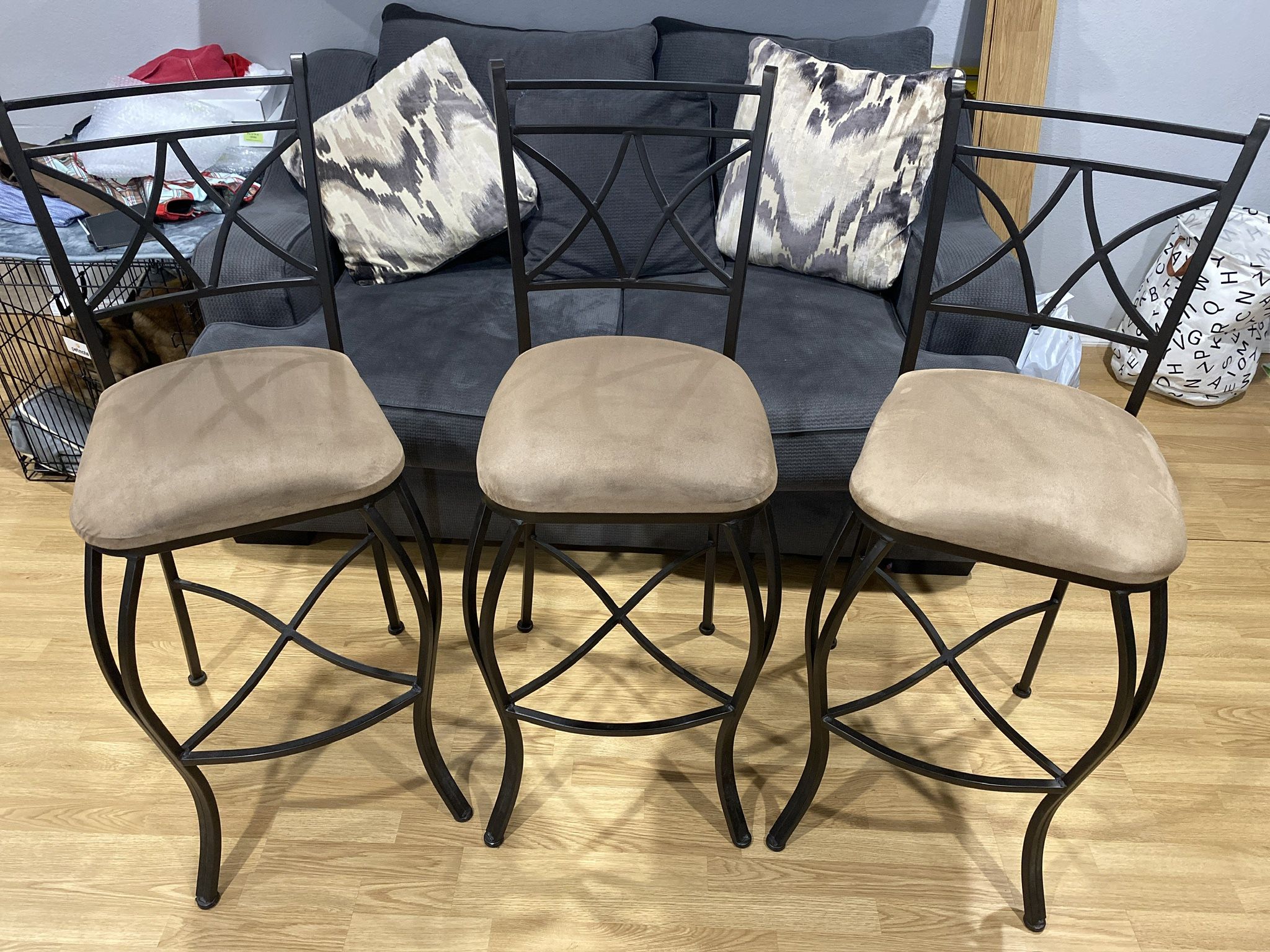 3 Barstools 