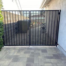 Double Metal Gate