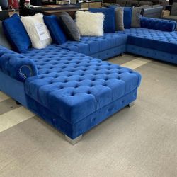 Kim Blue Velvet Double Chaise Sectional /couch /Living room set