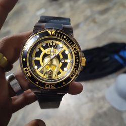 Invicta Wrist Watch     Star wars Collector's Edition