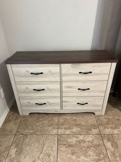 6 Drawer Double Dresser
