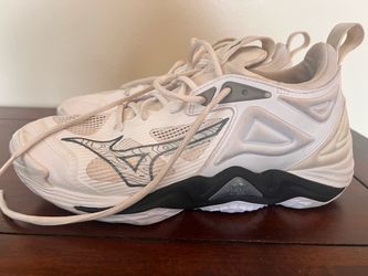 Women’s Volleyball Shoes