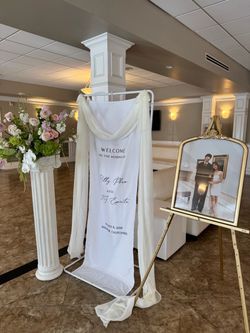 White Metal Sign Stand