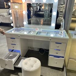 LARGE Vanity Set, Bedroom Vanity WHITE