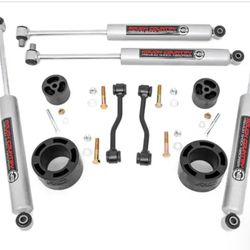 3.5" SUSPENSION LIFT JEEP GLADIATOR 4WD  SHOCKS COILS JEEP GLADIATOR JT FINANCING AVAILABLE 