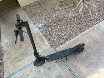 Electric scooter