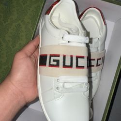 gucci ace stripe