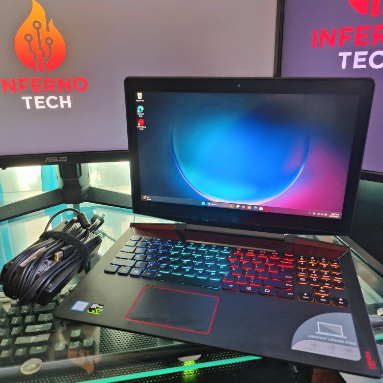 Gaming laptop Intel core I7 Nvidia GeForce 16 GB RAM NVMe SSD + 1TB HDD storage backlit keyboard