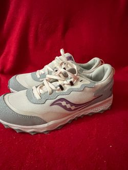 Women’s shoes size 6 m