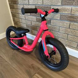 Specialized Hotwalk Kids Toddlers Balance Bike Bicycle 