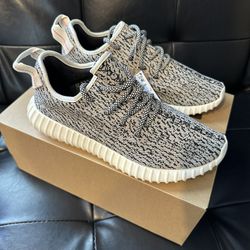 Adidas Yeezy 350 ‘Turtledove 2022’ Size 9.5 Brand New!