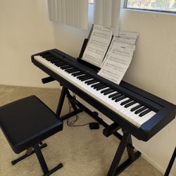 Yamaha 88 Weighted Key Digital Piano With Stand And Bench For Sale! 