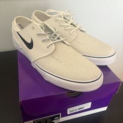 Nike Janoski skate shoe brand new size 12