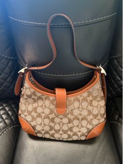 Coach Hamptons Hobo Bag Crystal