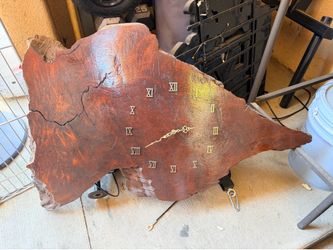 Live edge wood clock