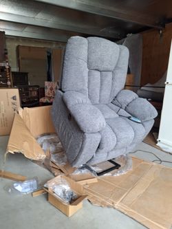 Recliner Lift Chair Massage Heat $440