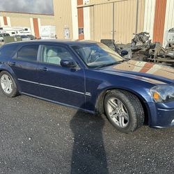 2005 Dodge Magnum
