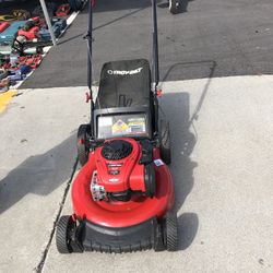 TROY-BILT lawnmower (PUSH)