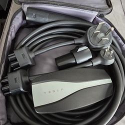 Tesla EV Charger 