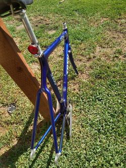 OCLV 5200 Carbon Fiber Trek Frame, 22”