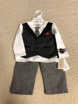BRAND NEW: Boys top/pant set 9 months