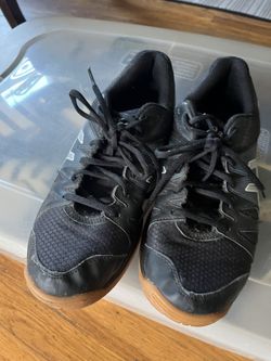 Volleyball Shoes 