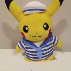 Pikachu Beach Walk Plush