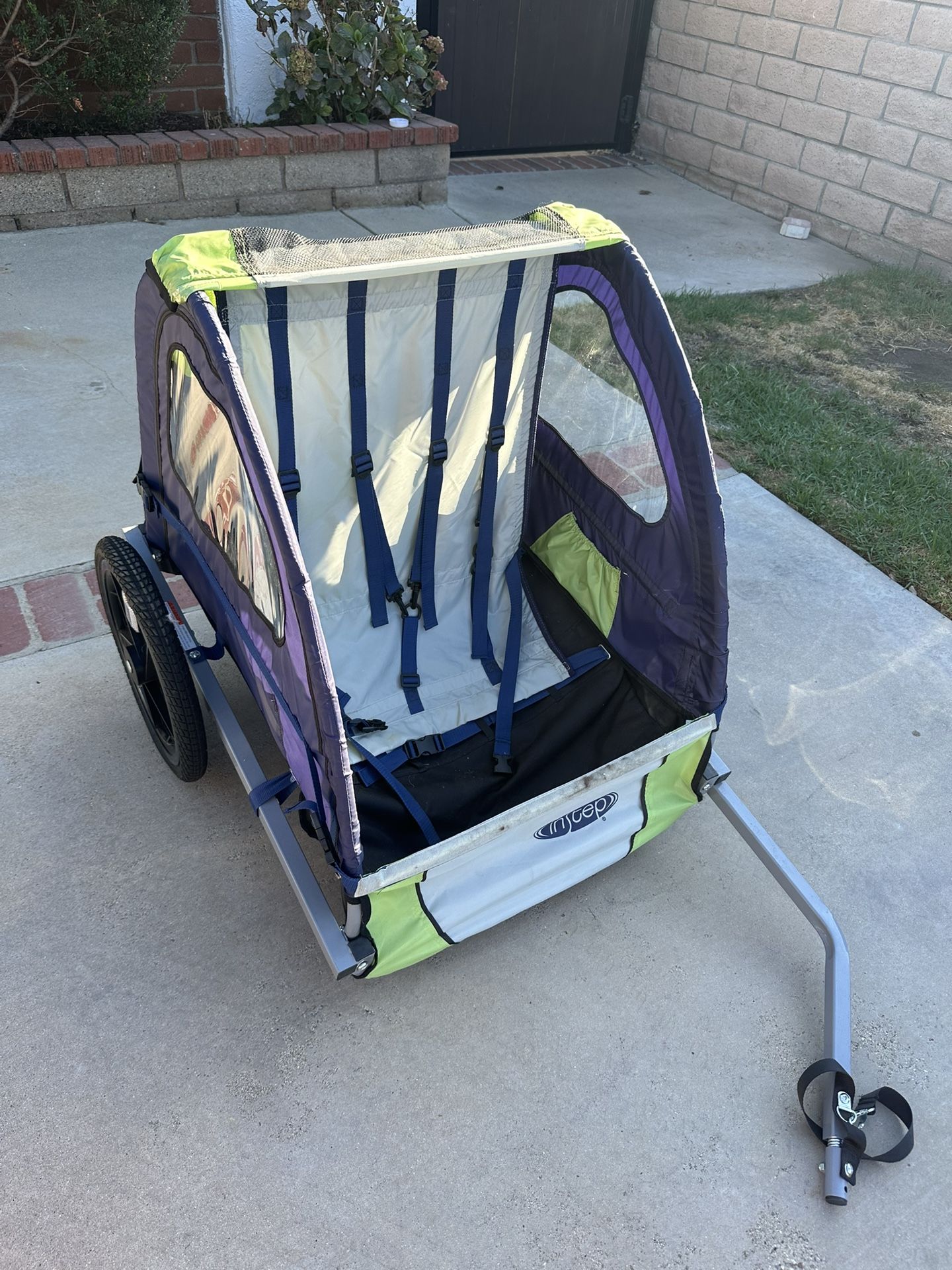 Instep Bicycle Trailer