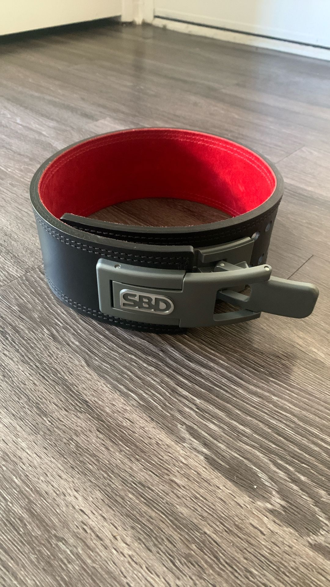 SBD 10mm Powerlifting Belt (Medium) – Like New