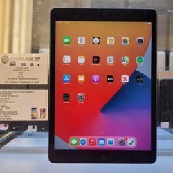 Unlocked Black iPad 8 32gb 10.2" LTE