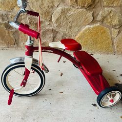 Classic Radio Flyer Tricycle