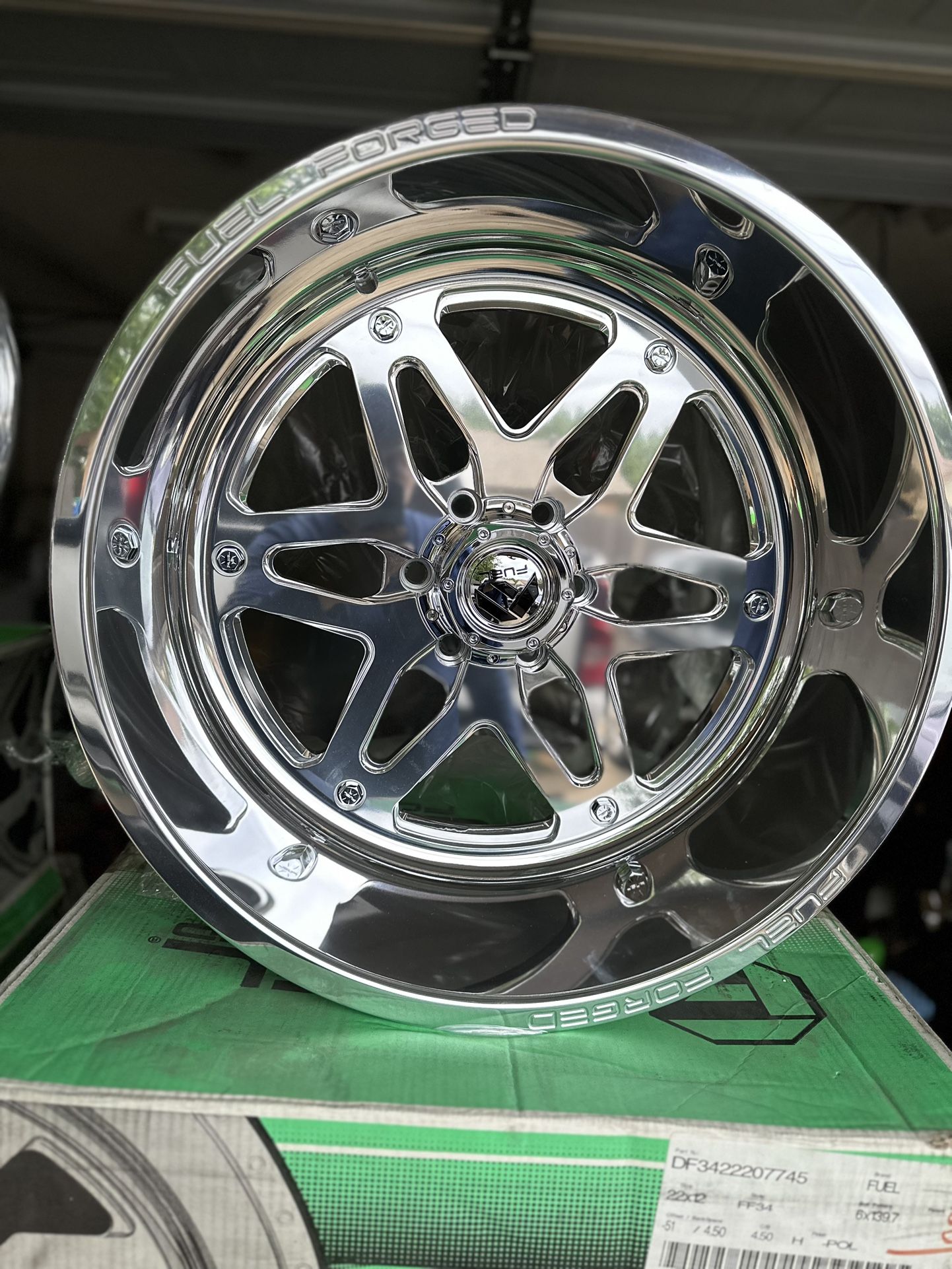 22x12 Fuel Forged
