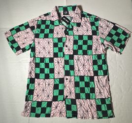 NWT  Demon Slayer  Kimetsu No Yaiba  Button Short Sleeve Shirt  All Over Print Green Pink  Men  Size Medium