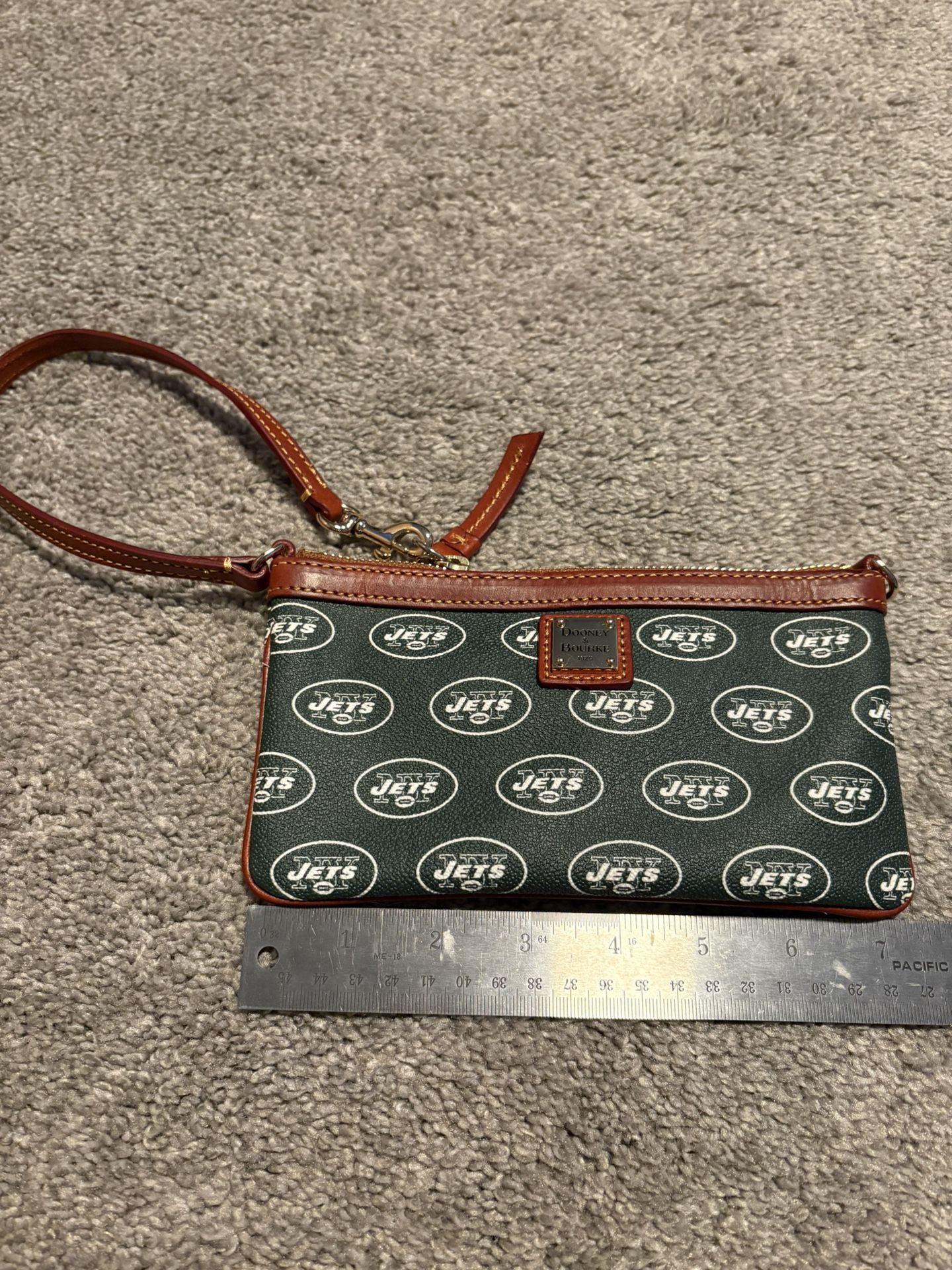 Dooney & Bourke NY Jets Wristlet