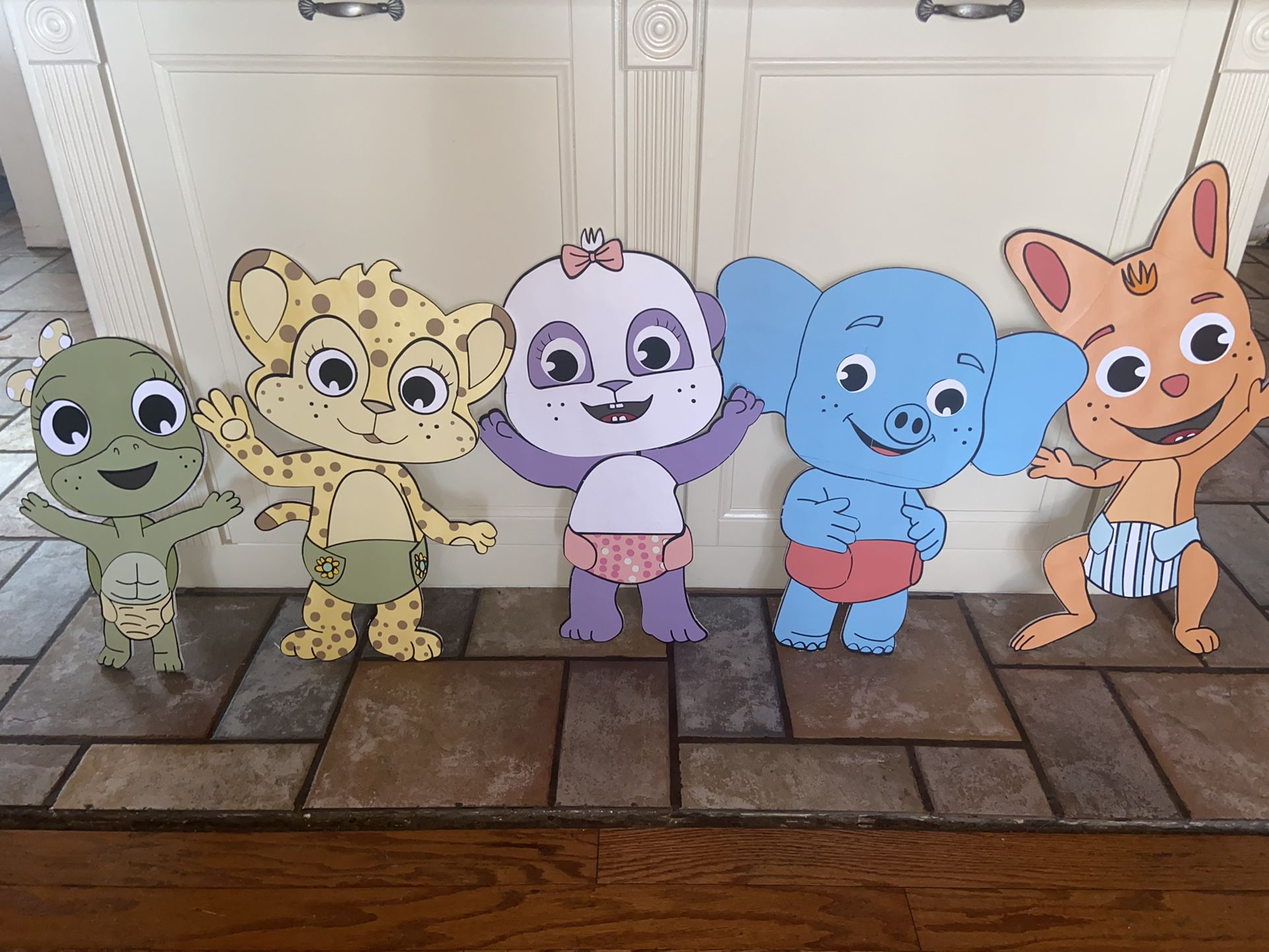 Word Party Character Birthday Decor