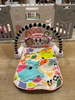 Fisher Price Glow and Grow Kick & Play Piano Gym Pi