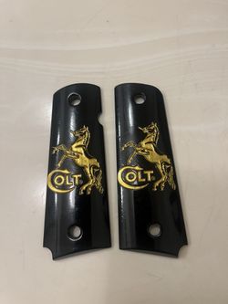 1911 Grips