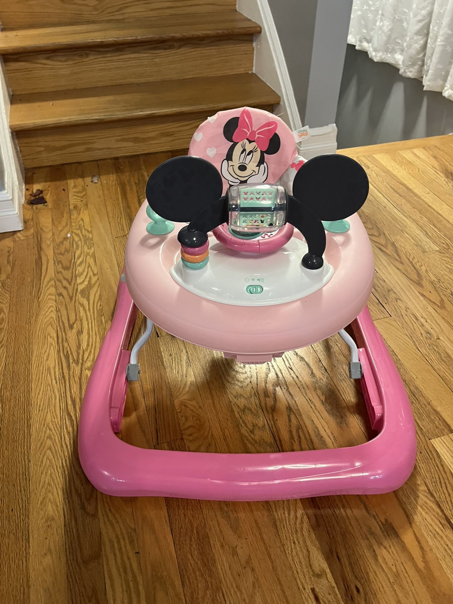 Minnie Mouse Walker