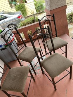 4 Dining 🪑 chairs