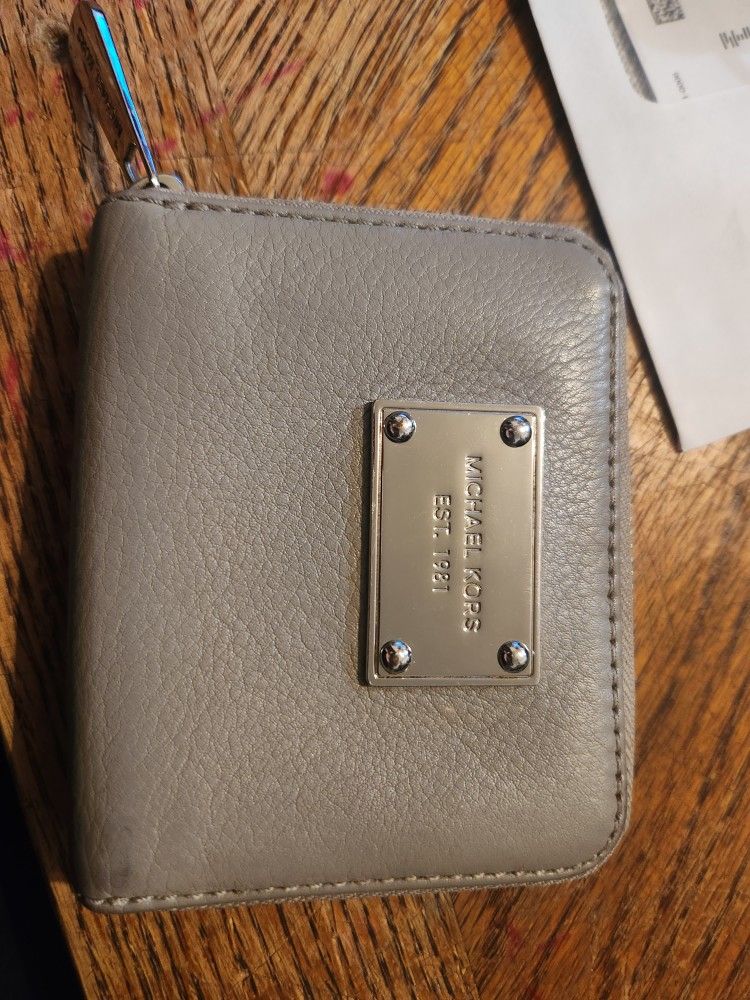 Michael Kors Wallet Gray