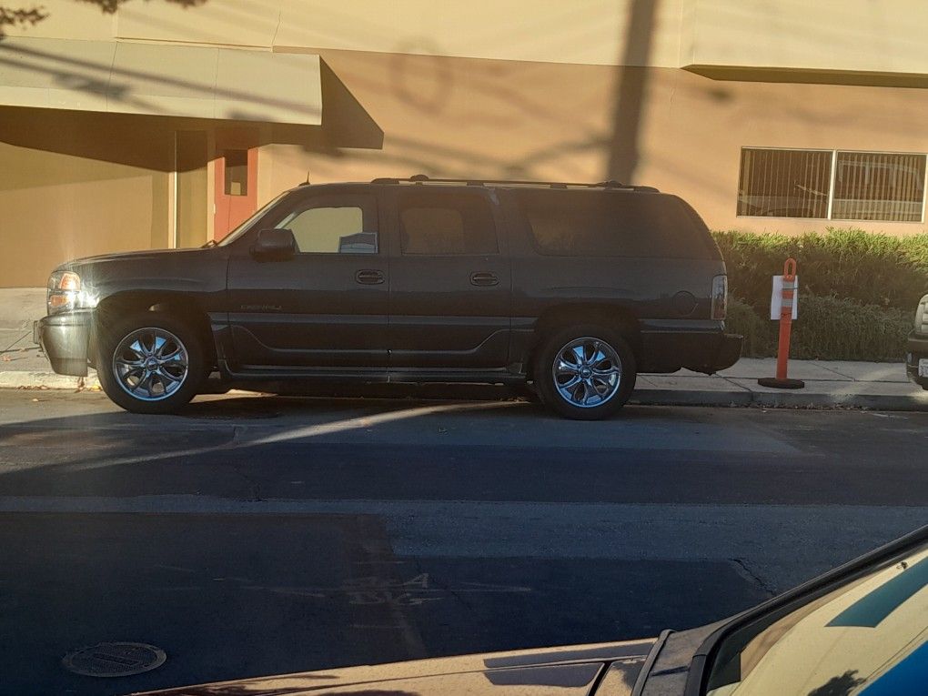 2003 GMC Yukon XL
