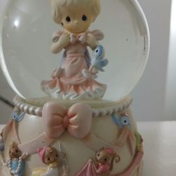 Cinderella Precious Moments Disney Showcase Collection