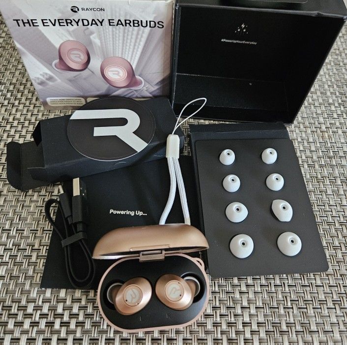 RAYCON THE EVERYDAY EARBUDS