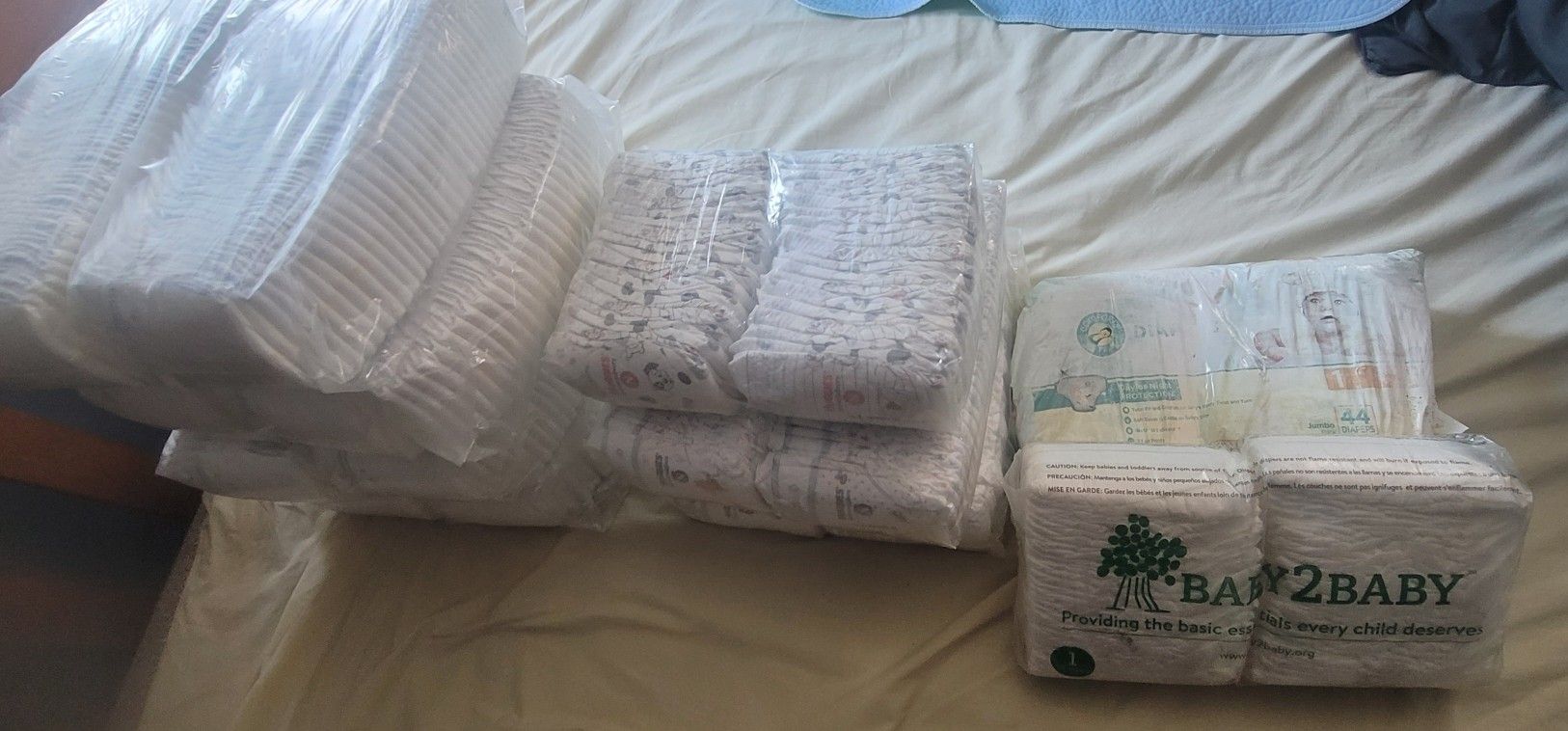 Huggies & Pampers New Born And 1
