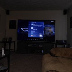 87 inch Samsung  Crystal UHD 4k 144hz TV