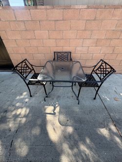 3-Piece Wrought Iron Patio Dining Set